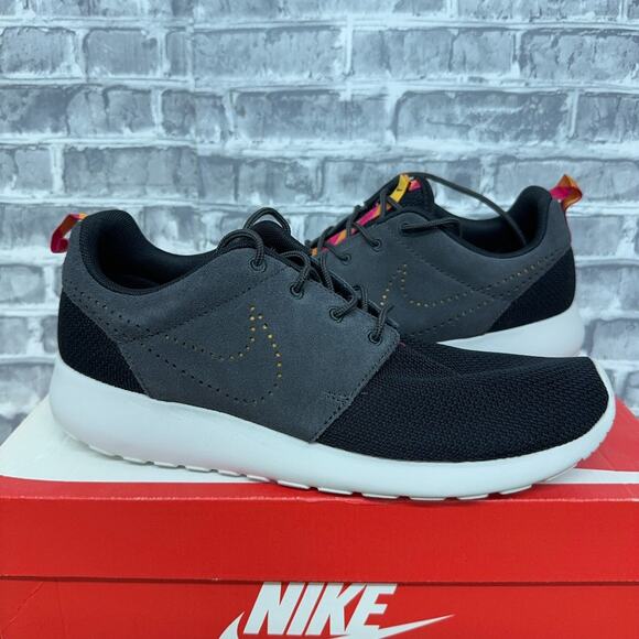 Nike Roshe Run Black Dark Charcoal Pink 511881-012 Mens Size 7.5 New Rare - Picture 2 of 7